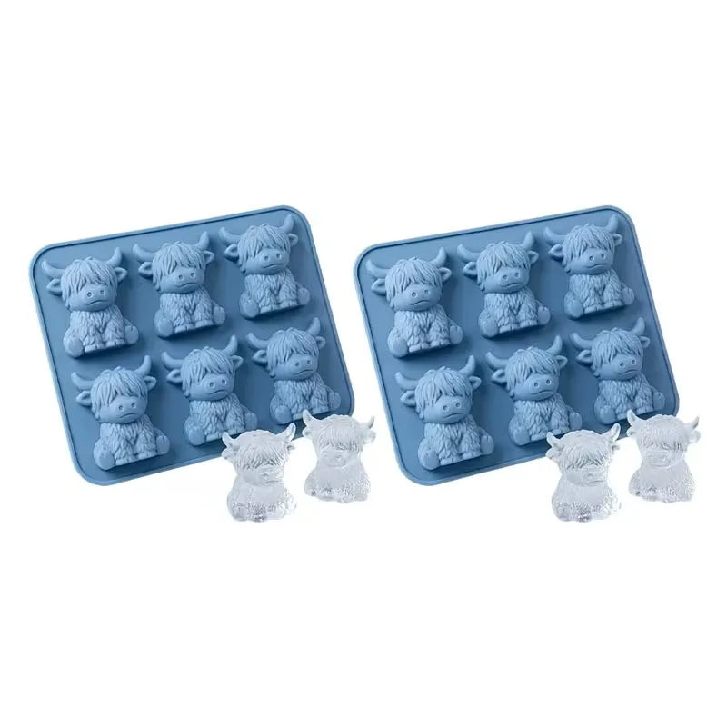 Highland Cow Silicone Mold – Ice Cubes, Chocolate & Crafts