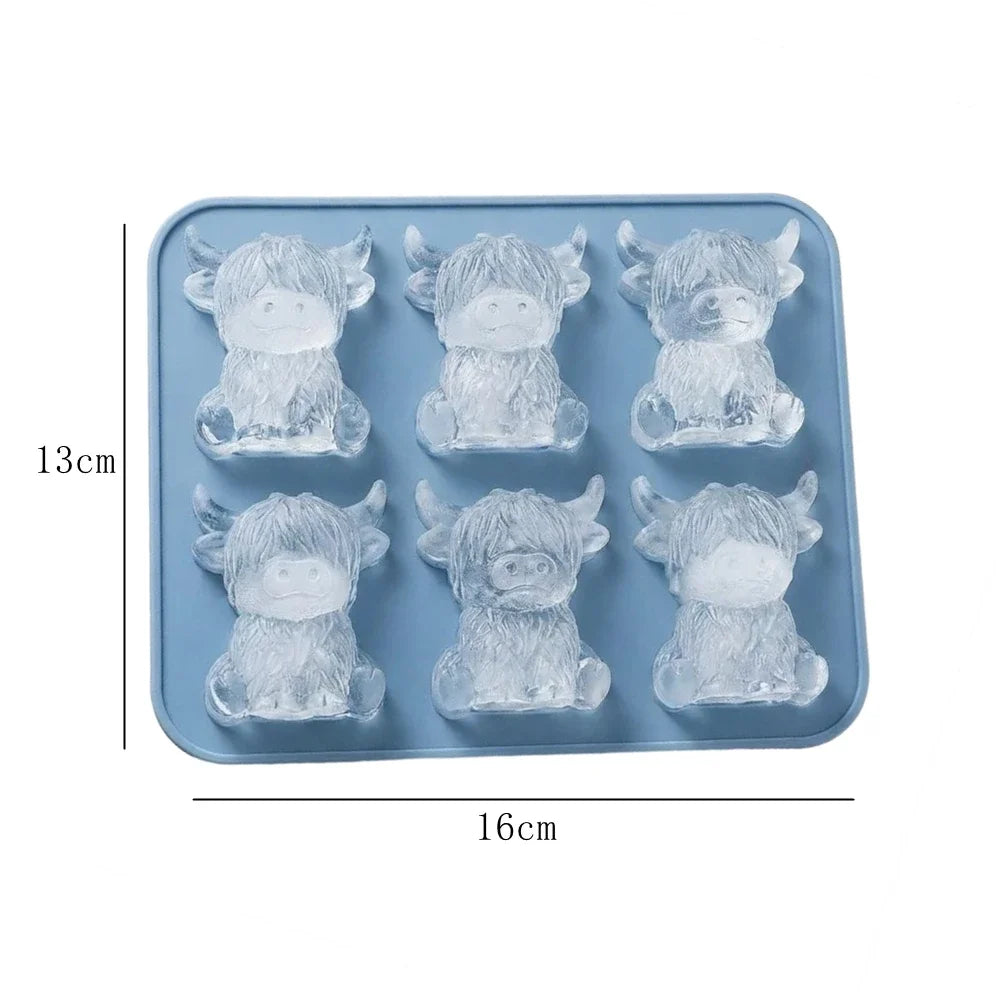 Highland Cow Silicone Mold – Ice Cubes, Chocolate & Crafts