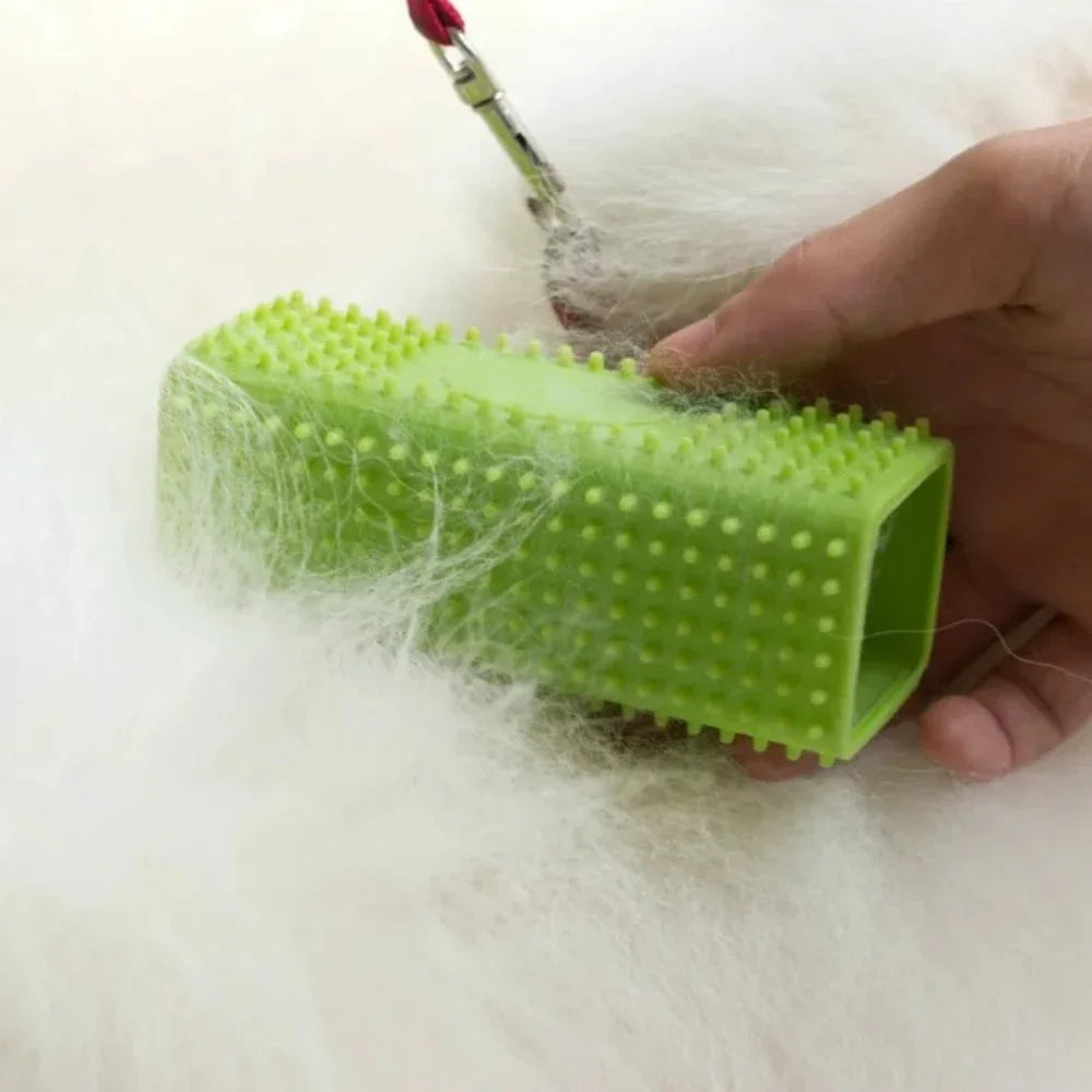 Silicone Pet Hair Remover Brush – Cars, Sofas, Carpet & Clothes