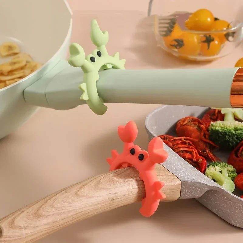 Silicone Crab Spoon Rest & Pot Clip – Heat-Resistant Kitchen Holder