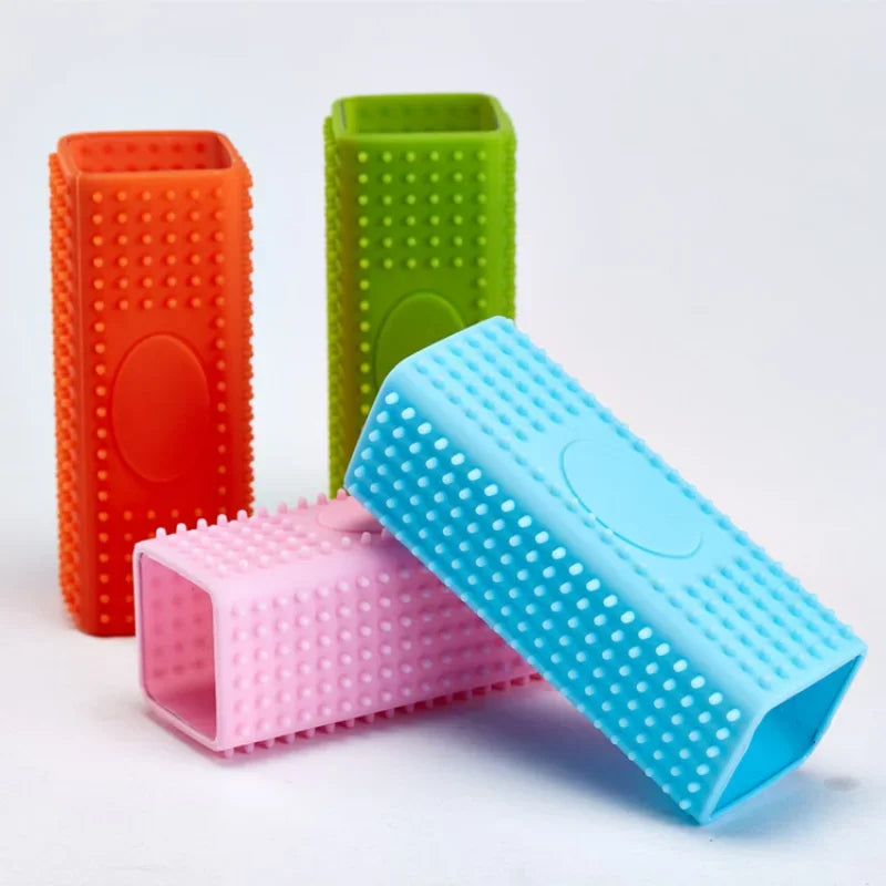 Silicone Pet Hair Remover Brush – Cars, Sofas, Carpet & Clothes