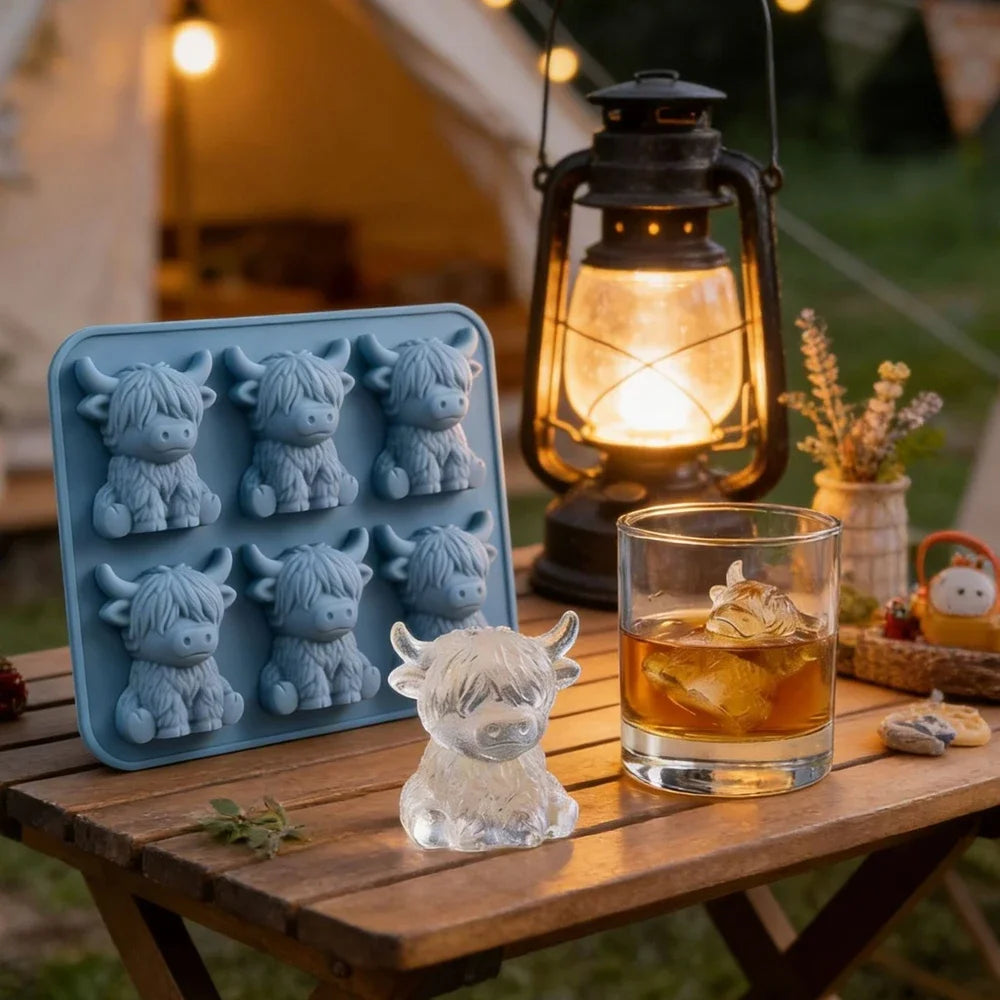 Highland Cow Silicone Mold – Ice Cubes, Chocolate & Crafts