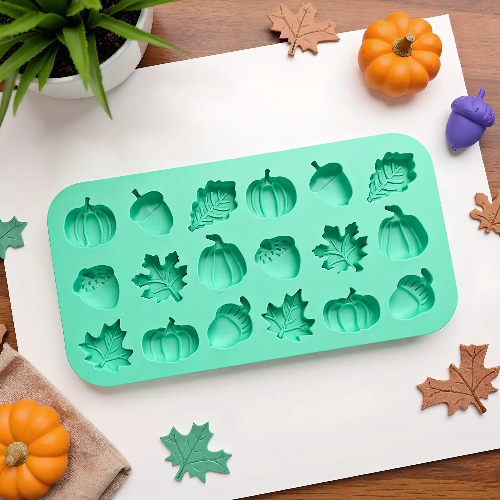 Mini Fall Silicone Mold Set - Pumpkin, Leaves & Acorn