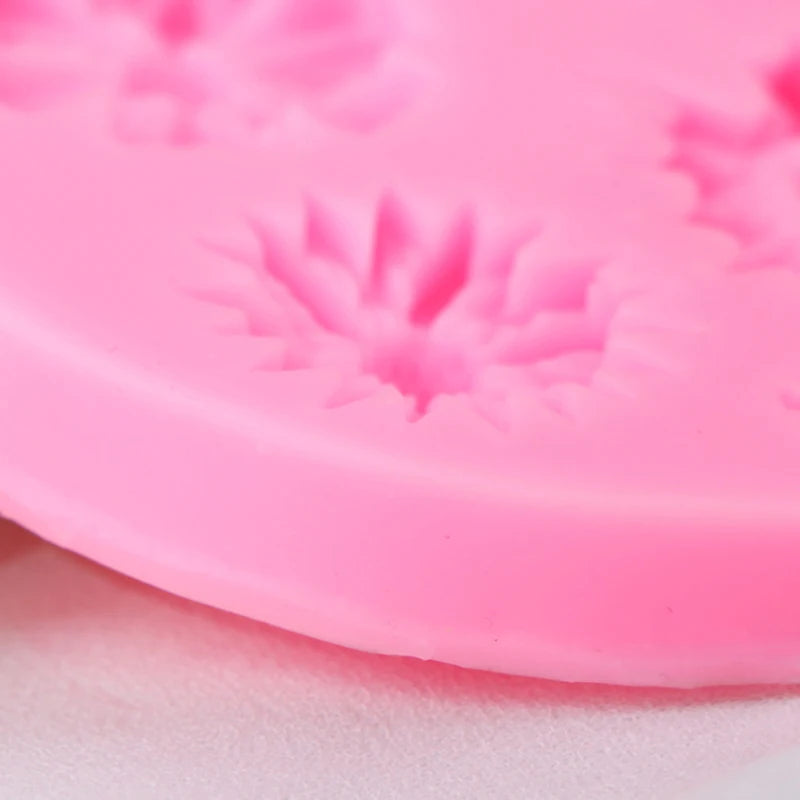 3D Silicone Flower Mold – Fondant, Chocolate & Resin